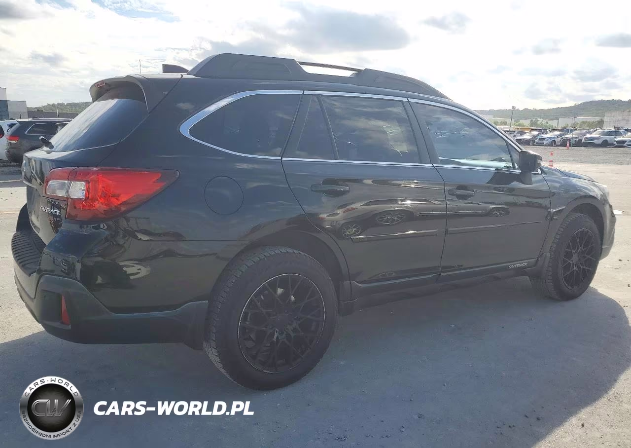 2018 Subaru Outback 2.5I Limited VIN:4S4BSANC7J3368005 - 3