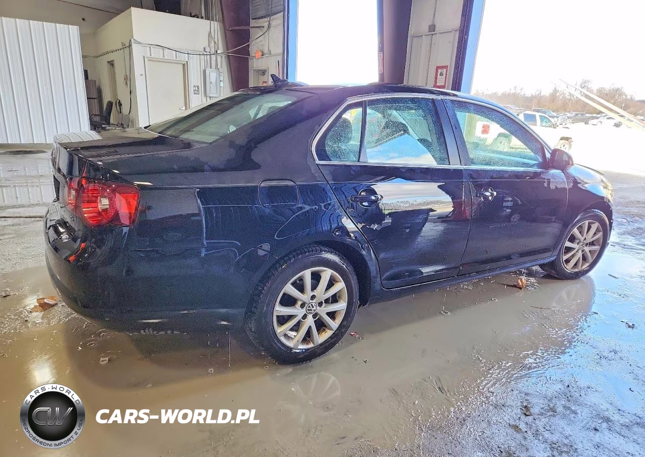 2010 Volkswagen Jetta Se VIN:3VWRX7AJ4AM037308 - 3