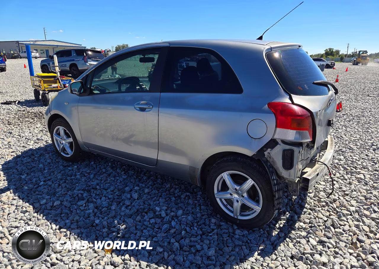2010 Toyota Yaris Base VIN:JTDJT4K36A5304660 - 2