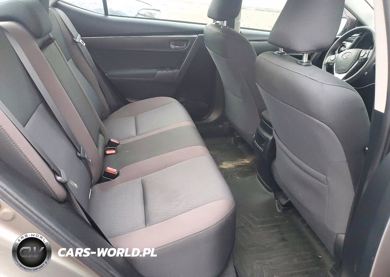2018 Toyota Corolla Le VIN:2T1BURHE4JC072022 - 10