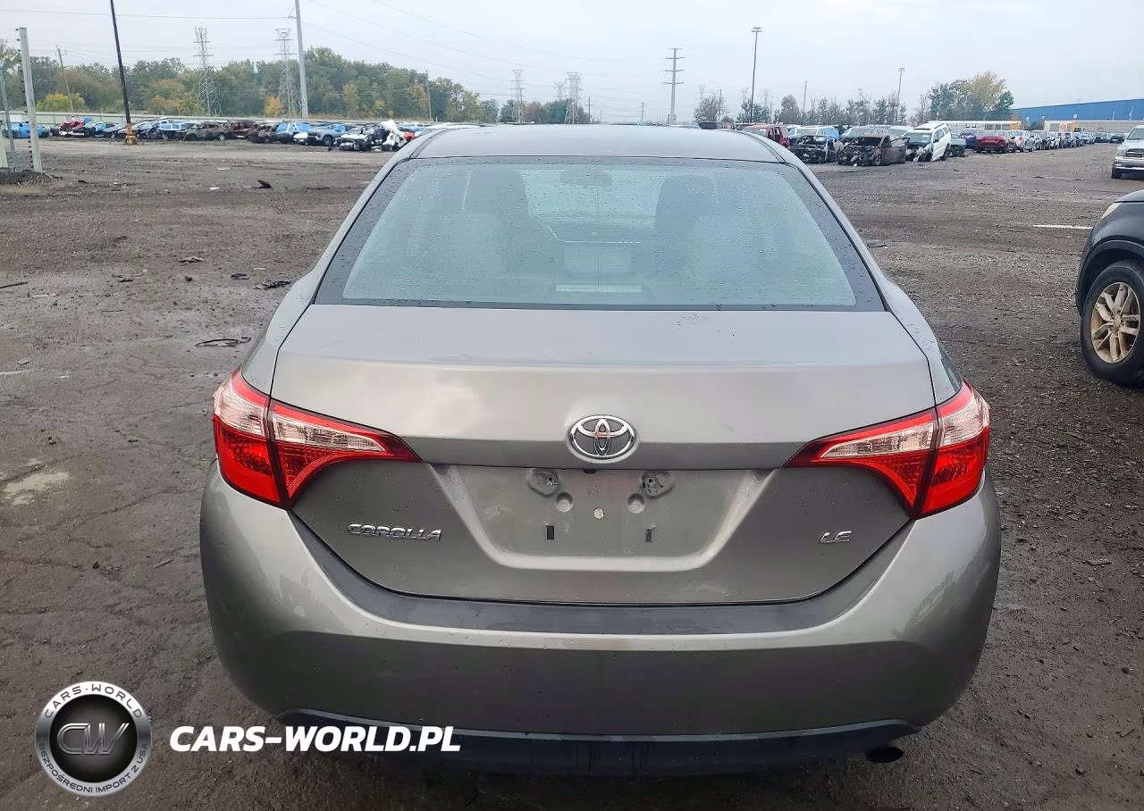 2018 Toyota Corolla Le VIN:2T1BURHE4JC072022 - 6