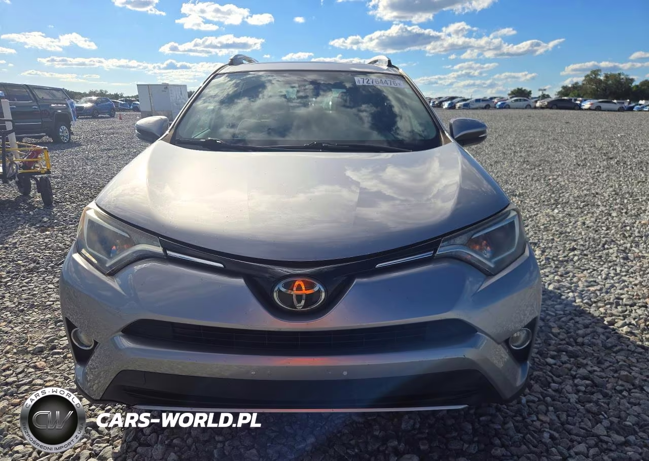 2017 Toyota Rav4 Xle VIN:2T3RFREV2HW562987 - 5