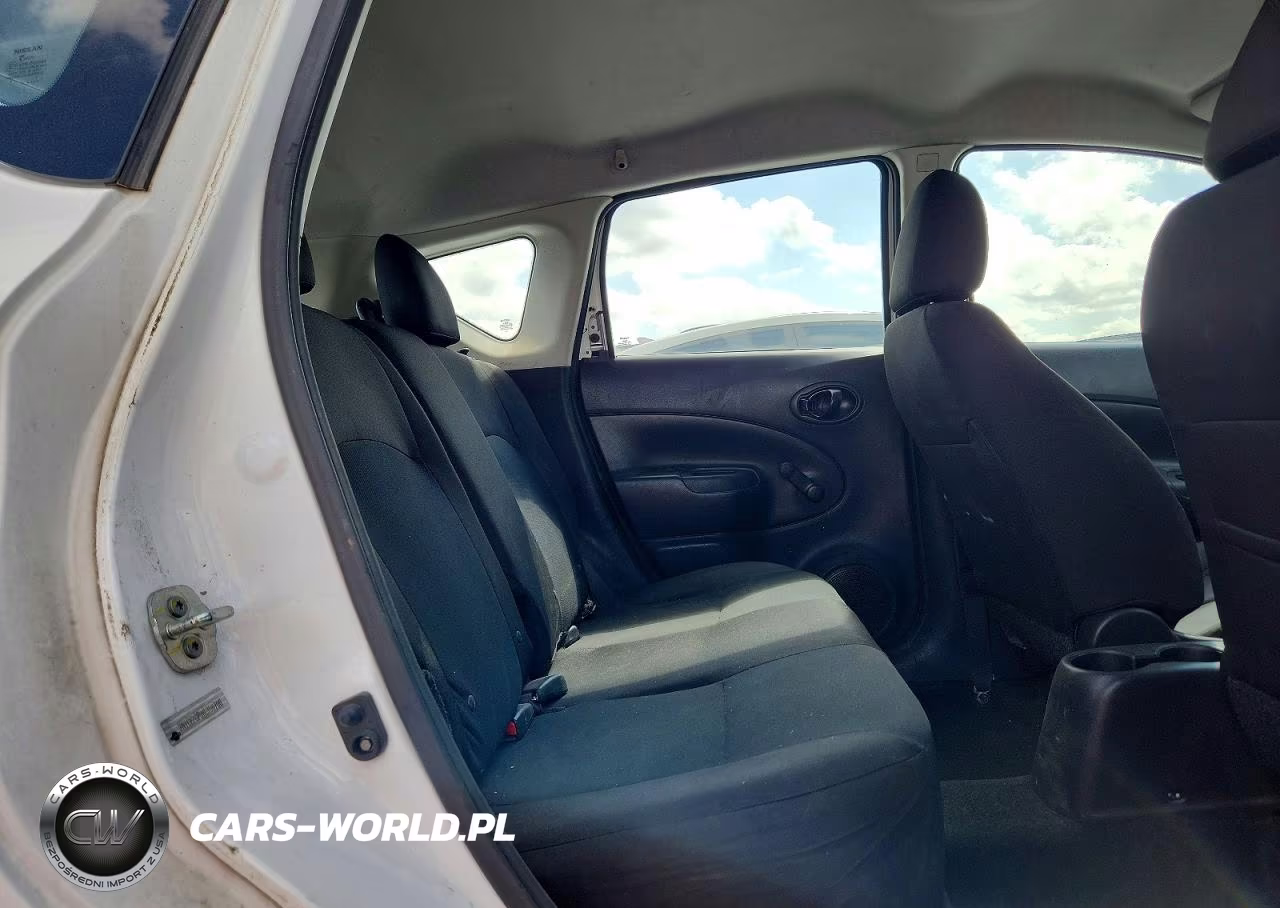 2019 Nissan Versa Note S VIN:3N1CE2CP3KL356700 - 10
