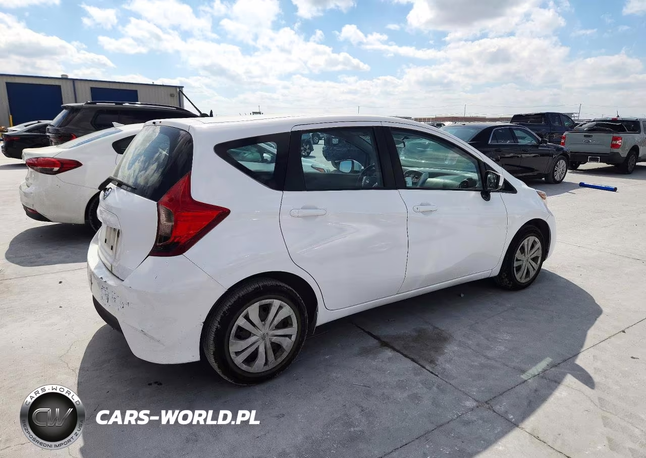 2019 Nissan Versa Note S VIN:3N1CE2CP3KL356700 - 3