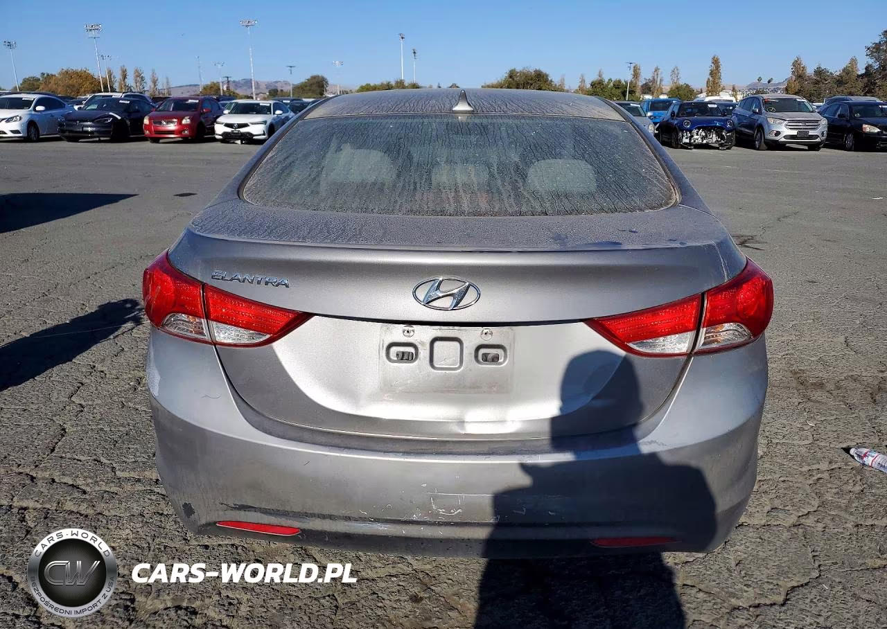2013 Hyundai Elantra Gls VIN:5NPDH4AEXDH161640 - 6