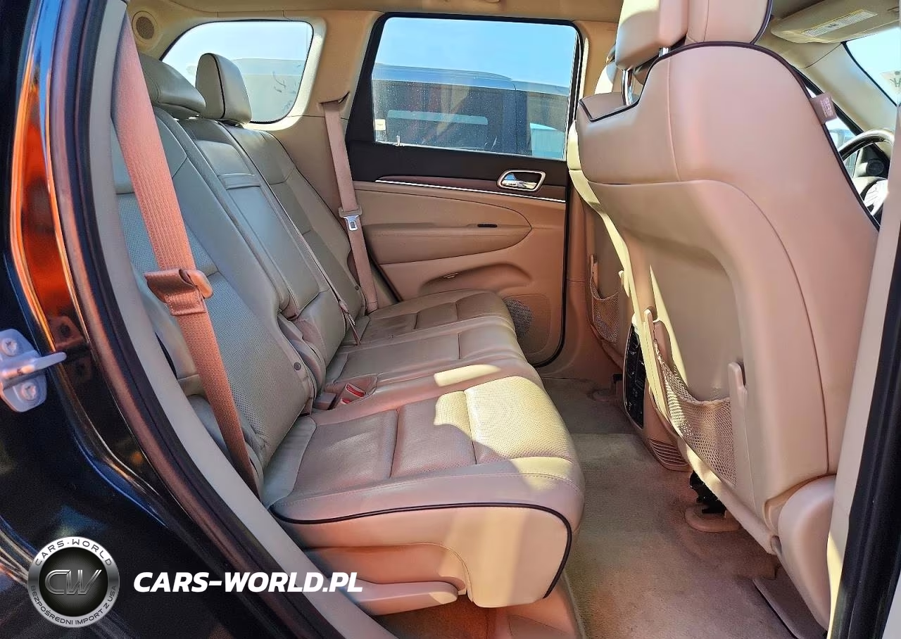 2015 Jeep Grand Cherokee Overland VIN:1C4RJFCMXFC176017 - 11