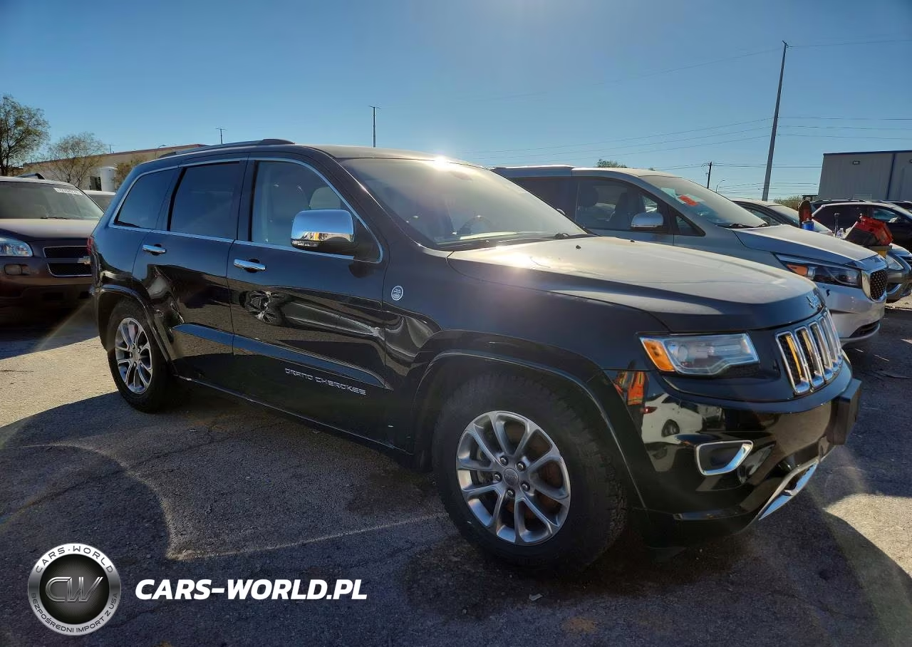2015 Jeep Grand Cherokee Overland VIN:1C4RJFCMXFC176017 - 4