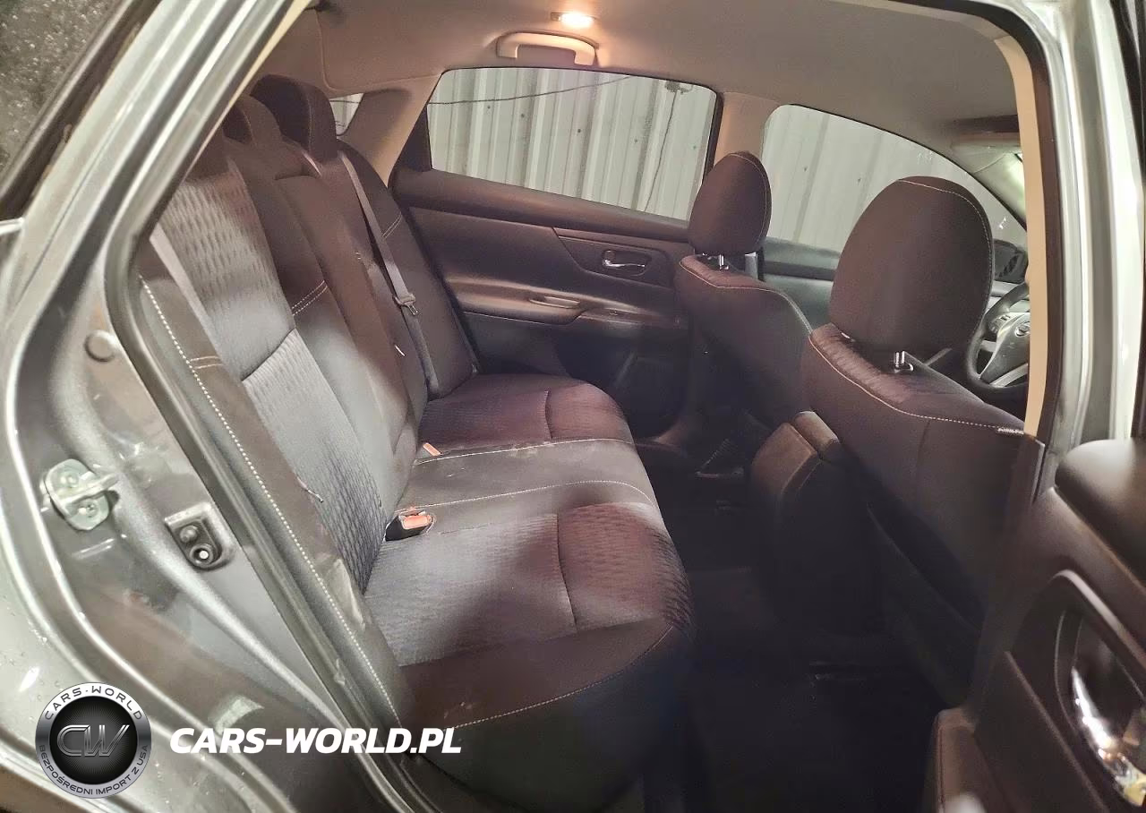 2018 Nissan Altima 2.5 S VIN:1N4AL3APXJC272621 - 10