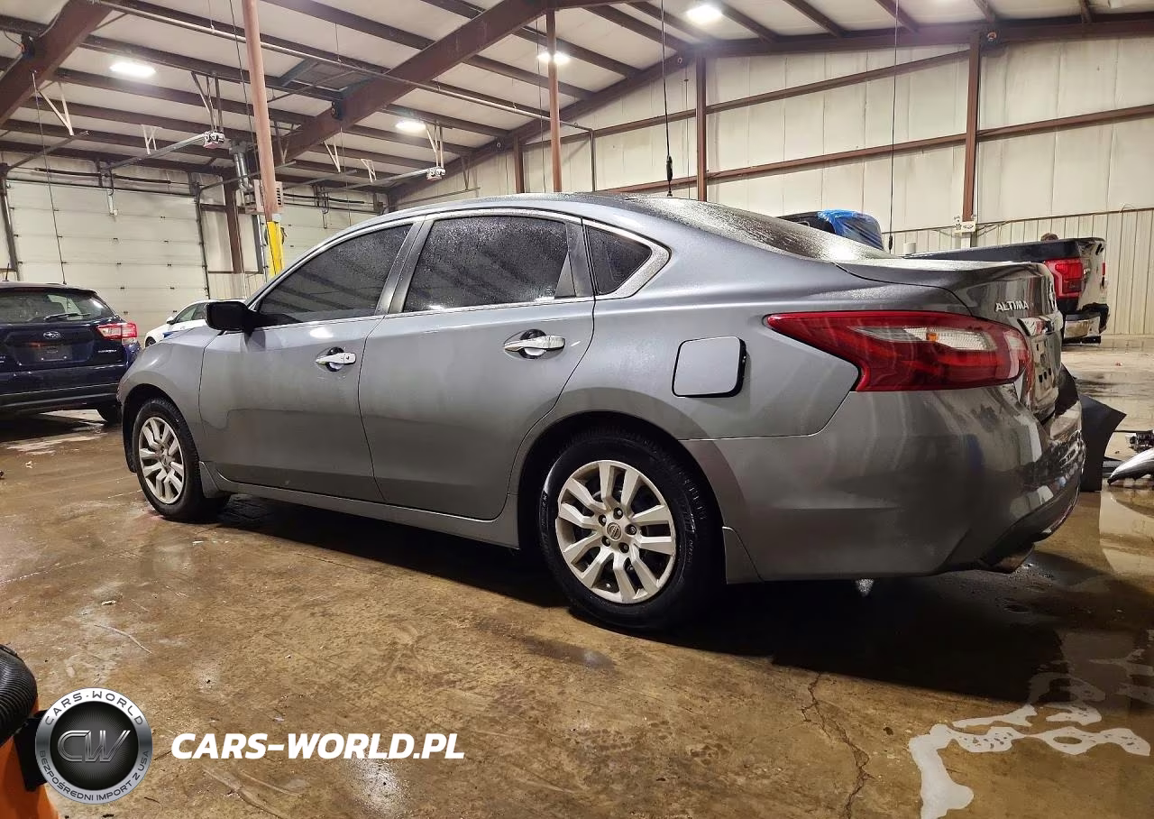 2018 Nissan Altima 2.5 S VIN:1N4AL3APXJC272621 - 2