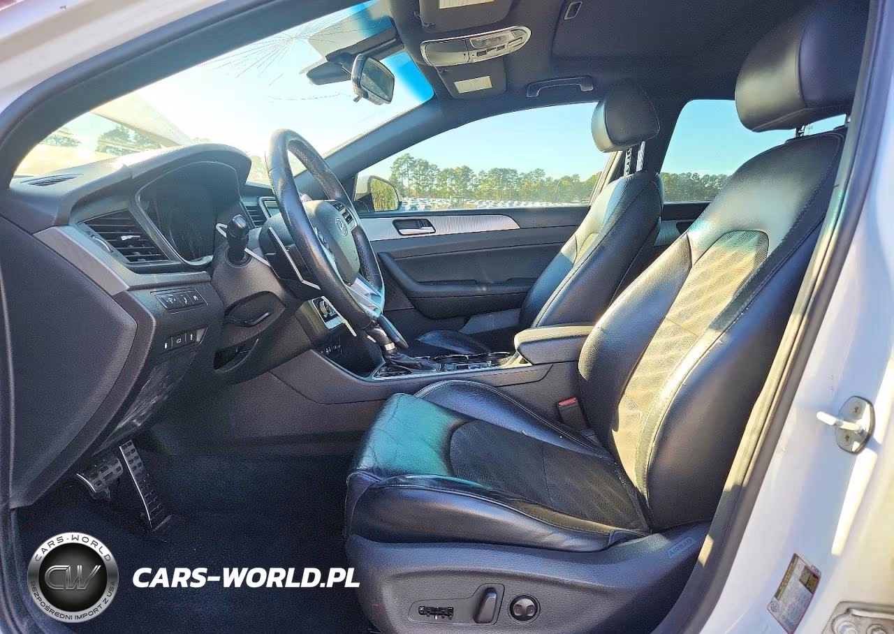 2019 Hyundai Sonata Sport VIN:5NPE34AF0KH815621 - 7