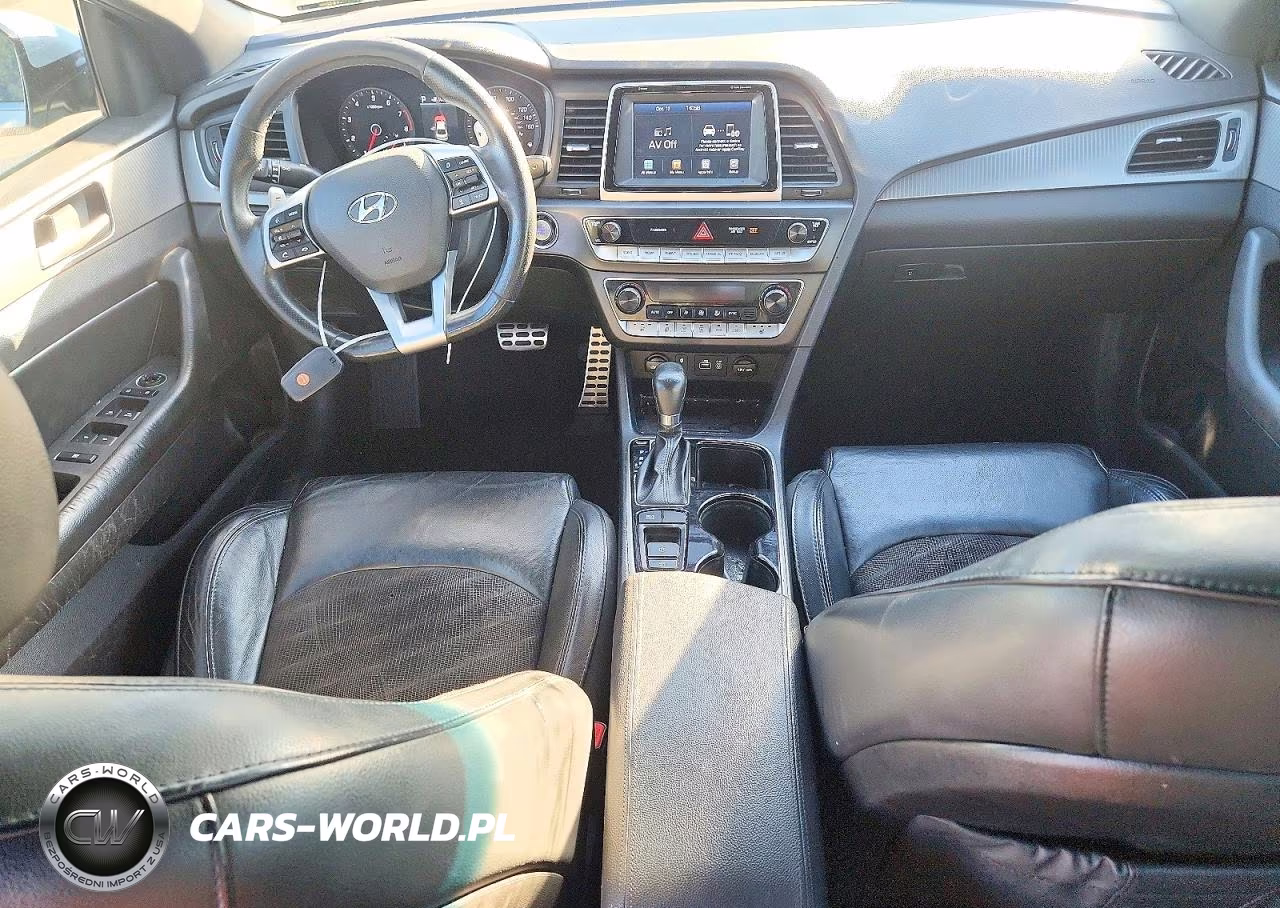 2019 Hyundai Sonata Sport VIN:5NPE34AF0KH815621 - 8