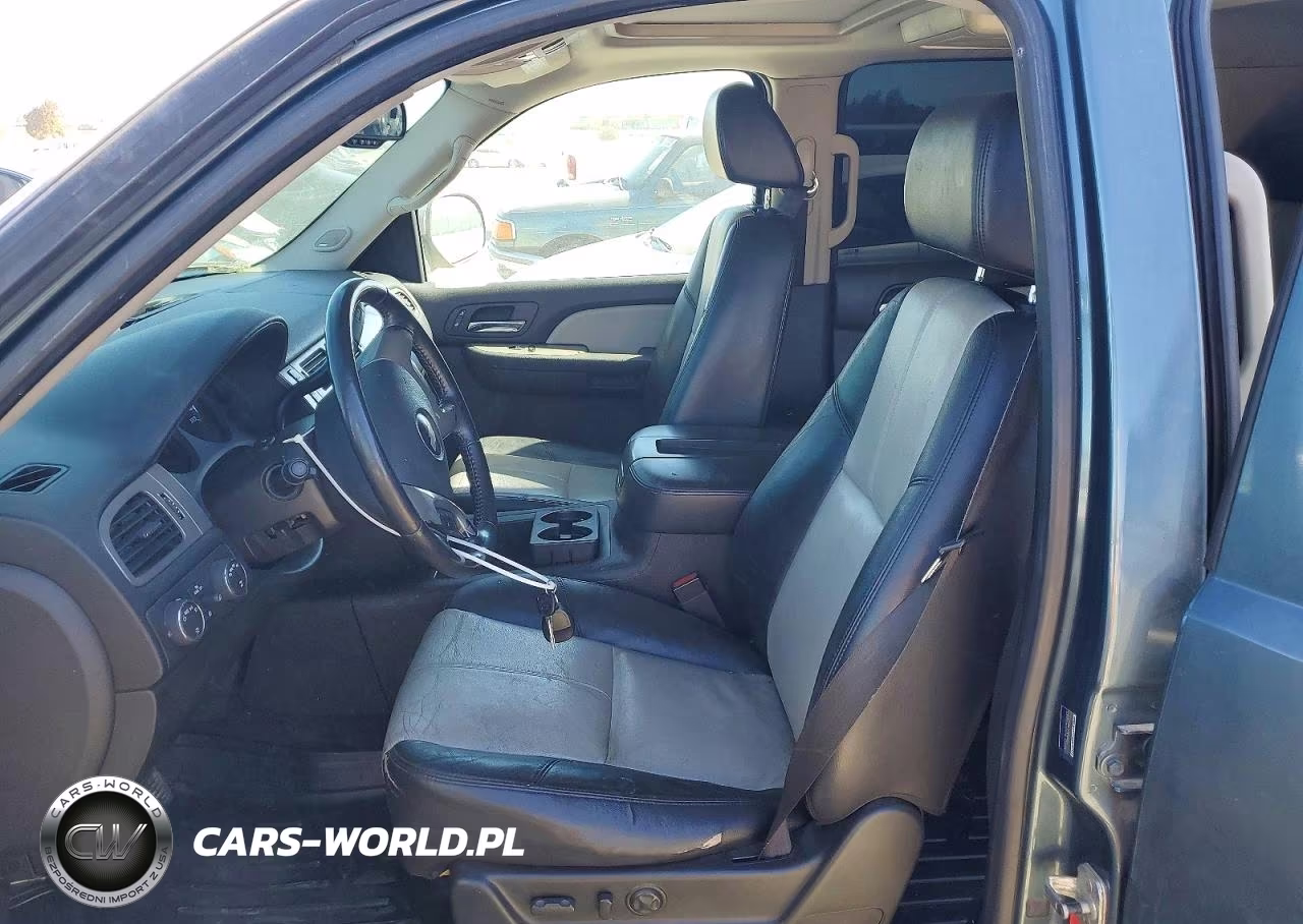 2008 Chevrolet Tahoe K1500 VIN:1GNFK13008R185445 - 7