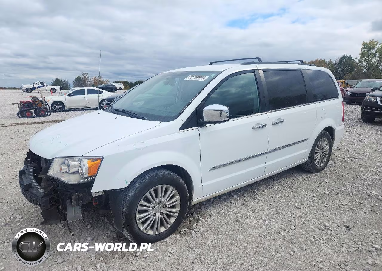 2015 Chrysler Town & Country Touring L VIN:2C4RC1CGXFR742885 - 1