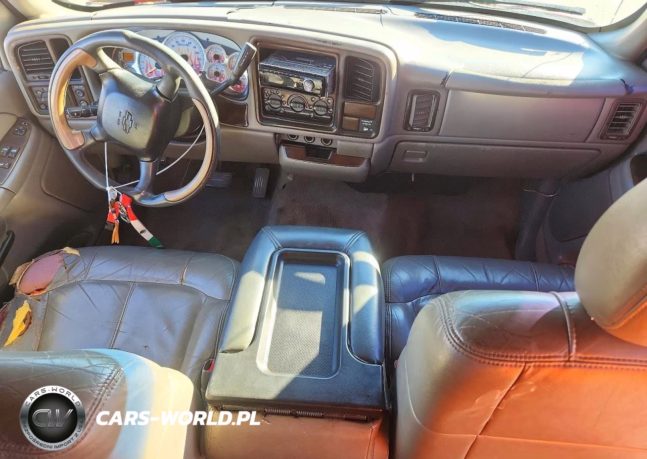 2000 Chevrolet Silverado C1500 VIN:2GCEC19T7Y1241652 - 8
