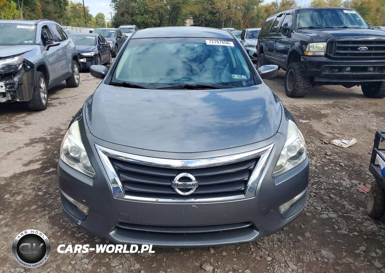2015 Nissan Altima 2.5 S VIN:1N4AL3AP7FC176372 - 5