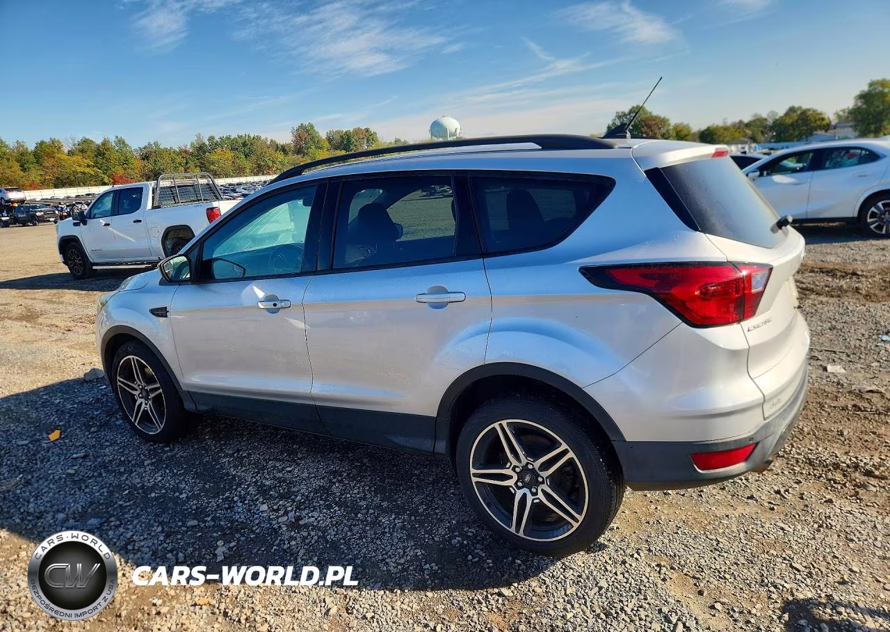 2019 Ford Escape Sel VIN:1FMCU9HD5KUC43663 - 2