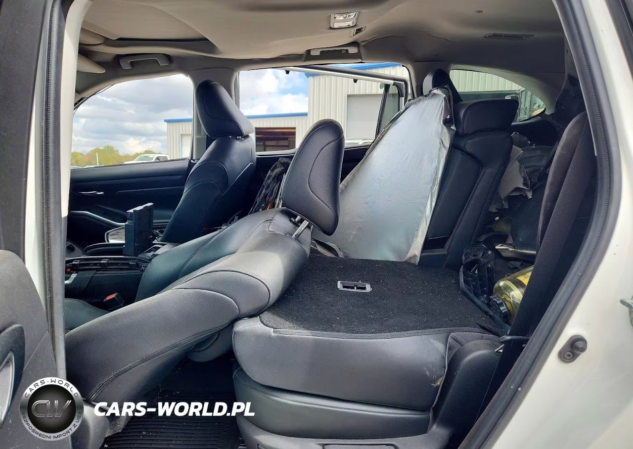 2020 Toyota Highlander Xle VIN:5TDHZRBH1LS030769 - 11