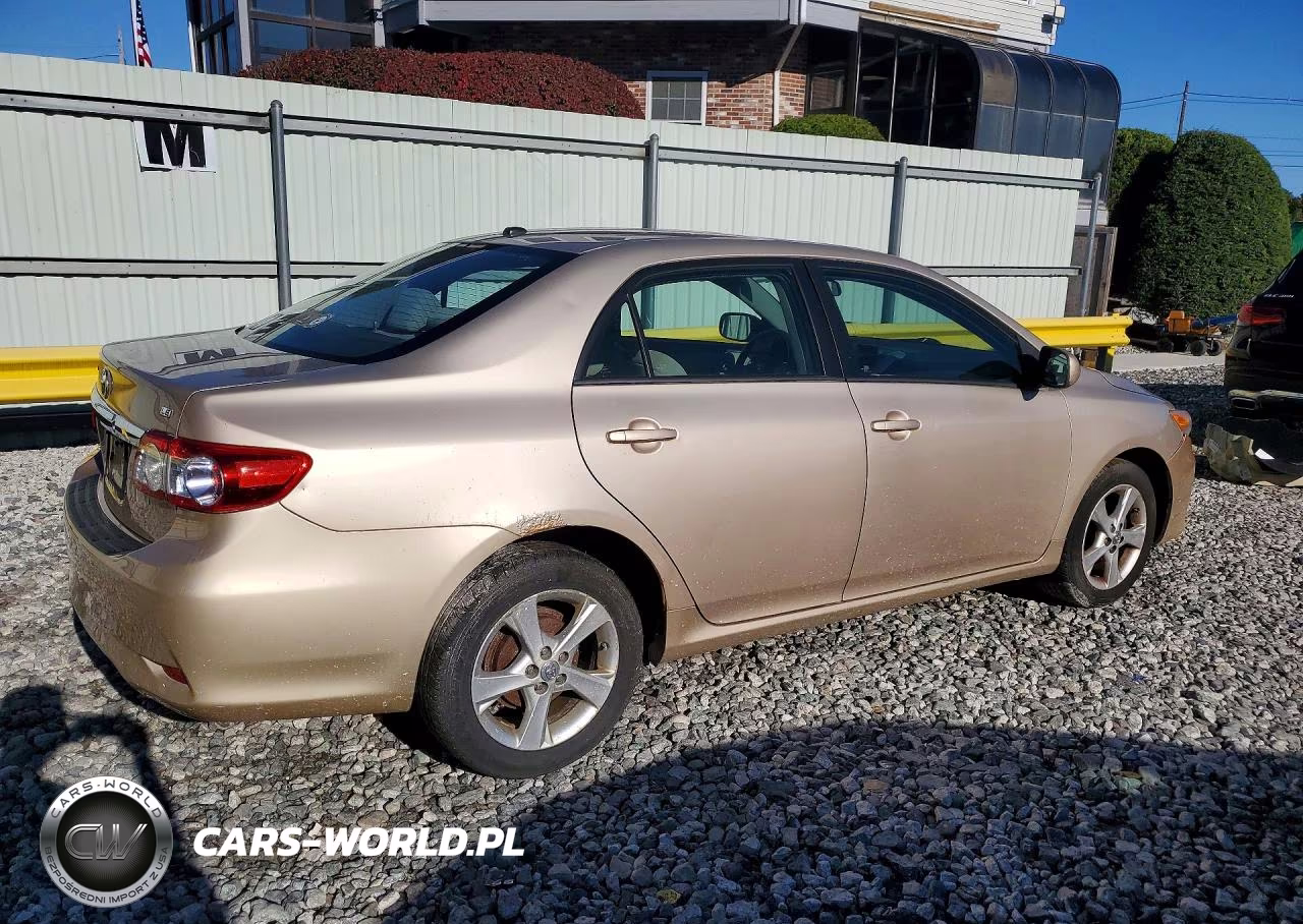 2012 Toyota Corolla Le VIN:2T1BU4EE7CC827674 - 3