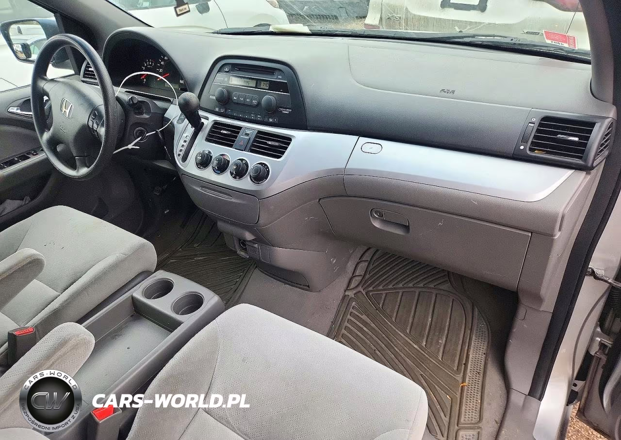 2010 Honda Odyssey Lx VIN:5FNRL3H23AB034166 - 8