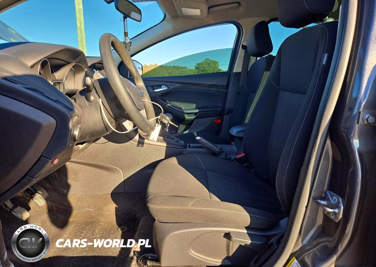 2018 Ford Focus Se VIN:1FADP3FE6JL284354 - 7