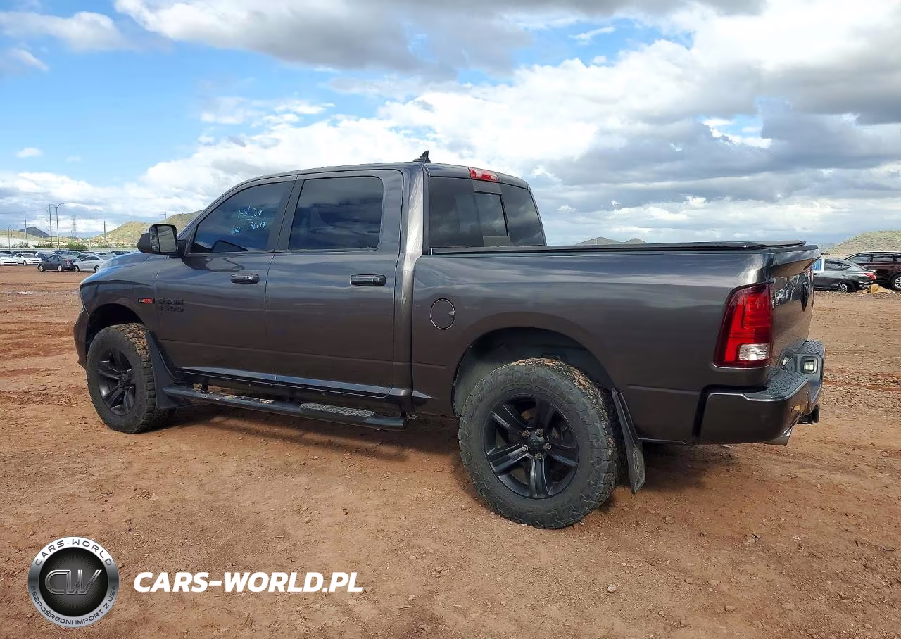 2018 Ram 1500 Sport VIN:1C6RR7MM0JS279496 - 2