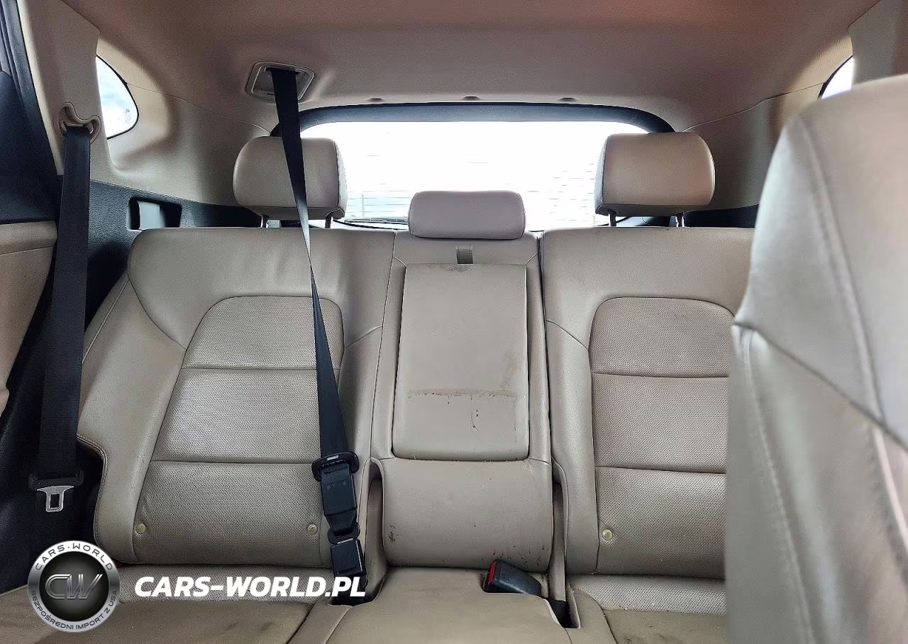 2016 Hyundai Tucson Limited VIN:KM8J33A28GU103341 - 10