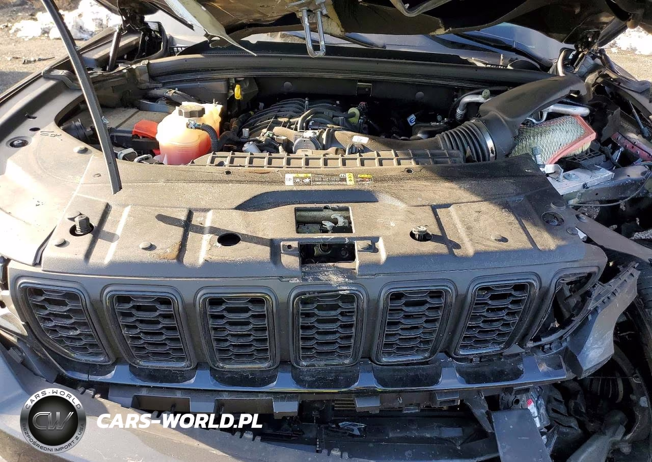 2024 Jeep Grand Cherokee Laredo VIN:1C4RJHAG9RC256793 - 12
