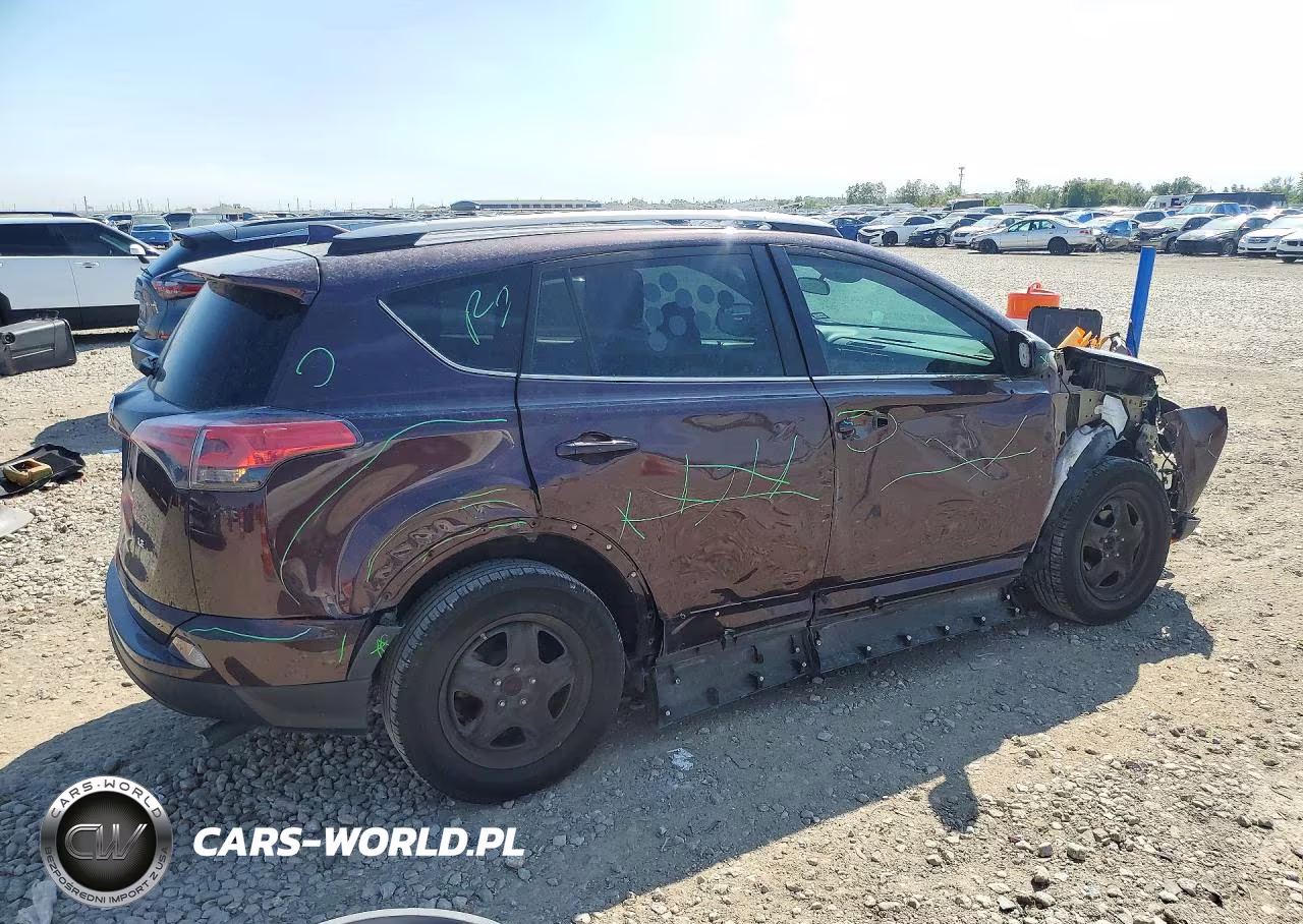 2018 Toyota Rav4 Le VIN:2T3ZFREV9JW447826 - 3