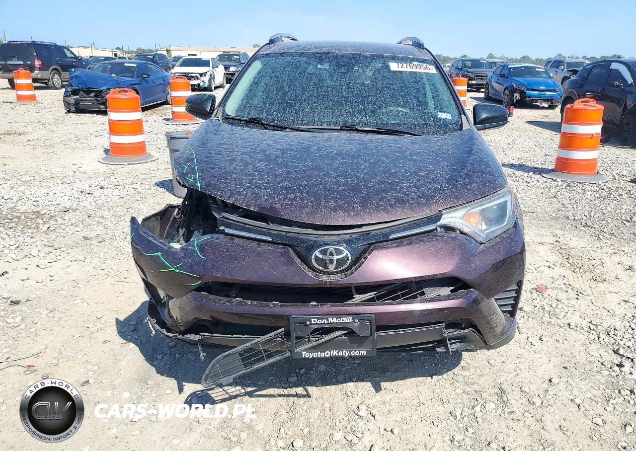 2018 Toyota Rav4 Le VIN:2T3ZFREV9JW447826 - 5