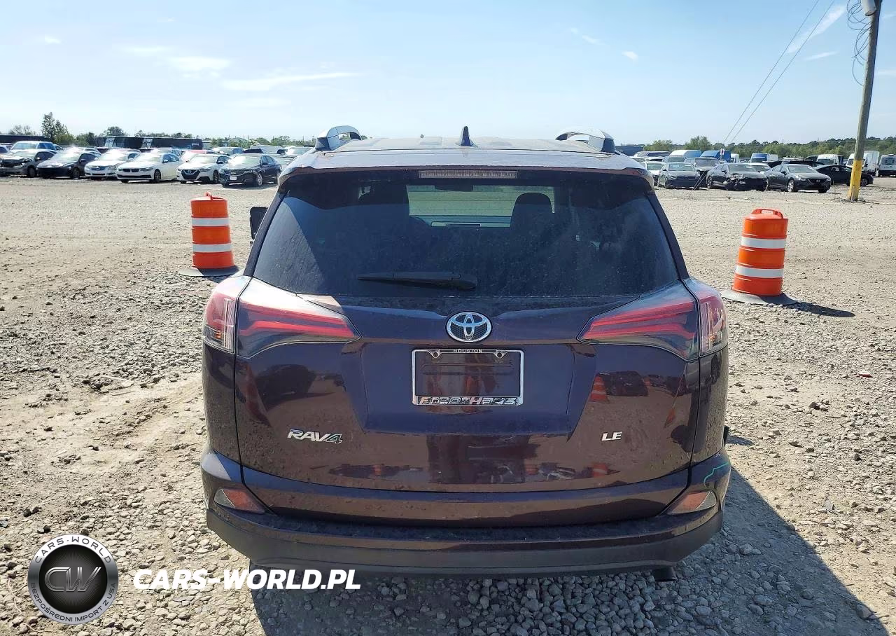 2018 Toyota Rav4 Le VIN:2T3ZFREV9JW447826 - 6