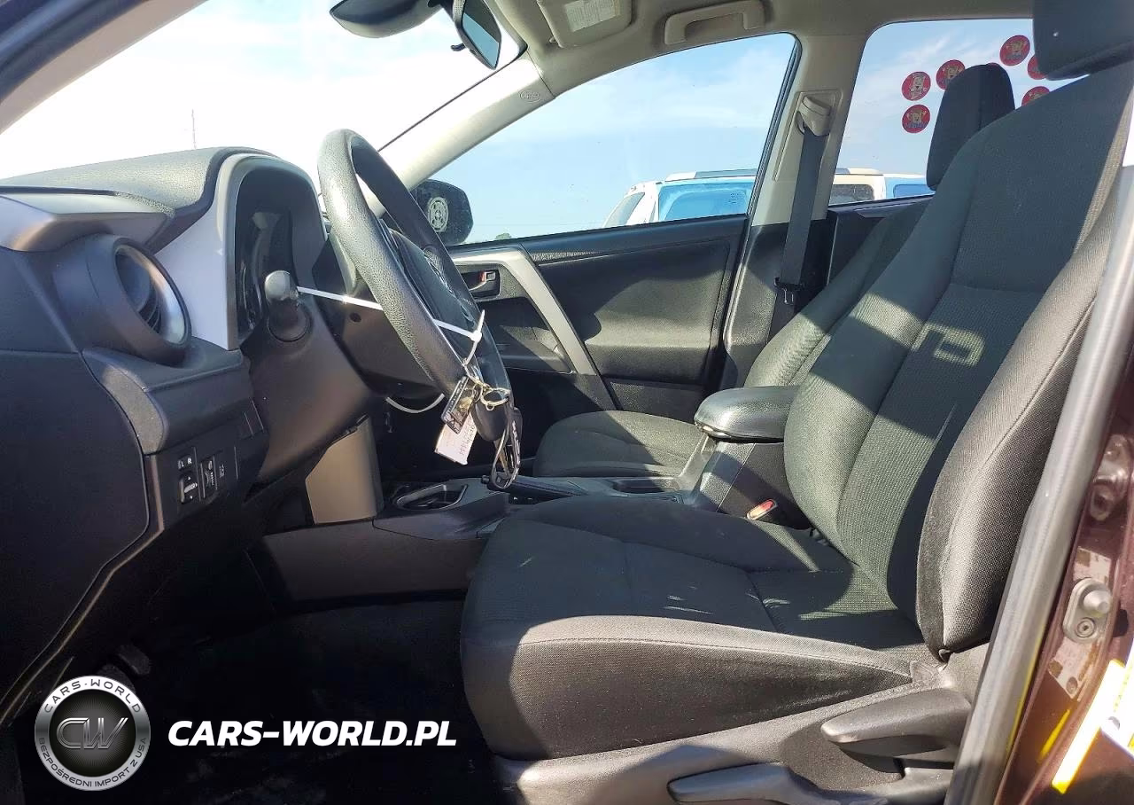 2018 Toyota Rav4 Le VIN:2T3ZFREV9JW447826 - 7