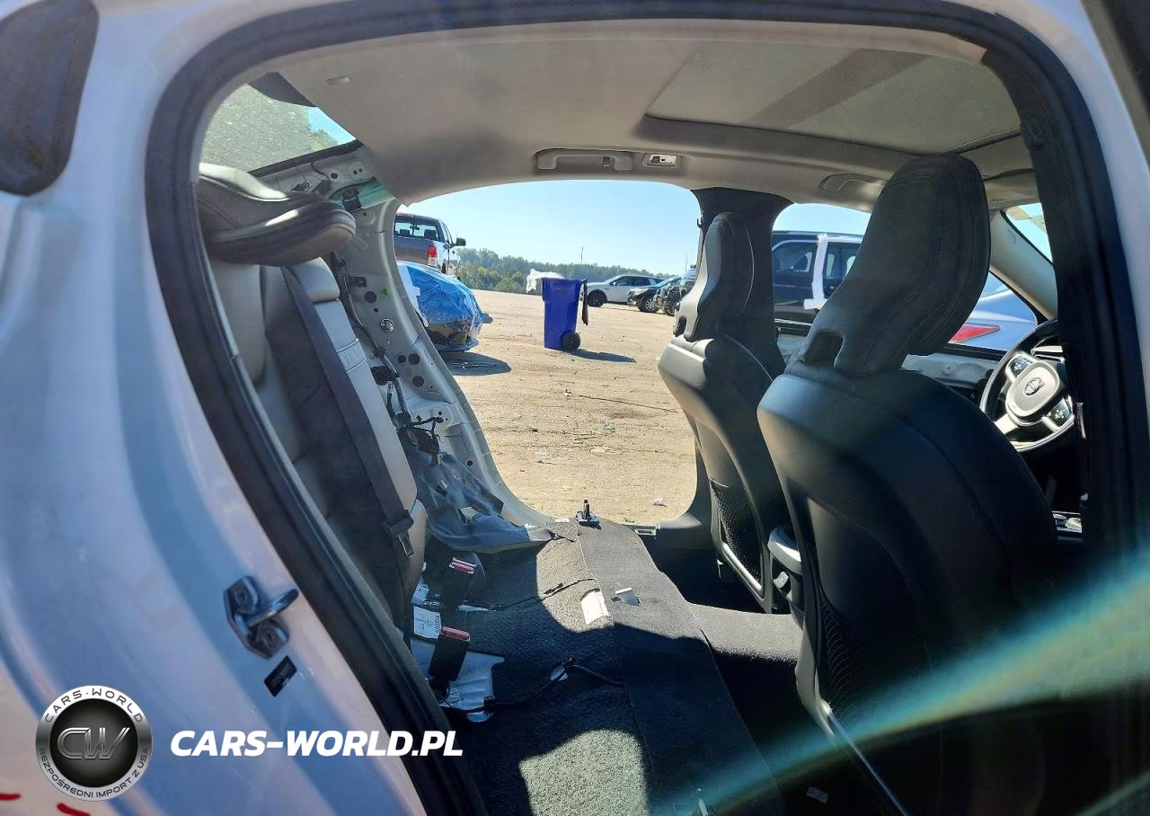 2021 Volvo S60 T5 Momentum VIN:7JR102FK1MG081775 - 10