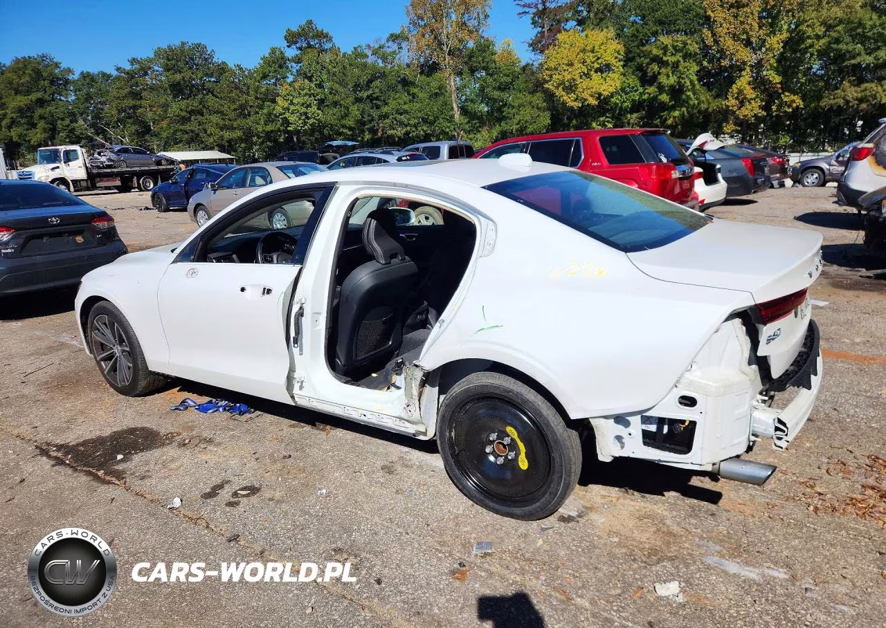 2021 Volvo S60 T5 Momentum VIN:7JR102FK1MG081775 - 2