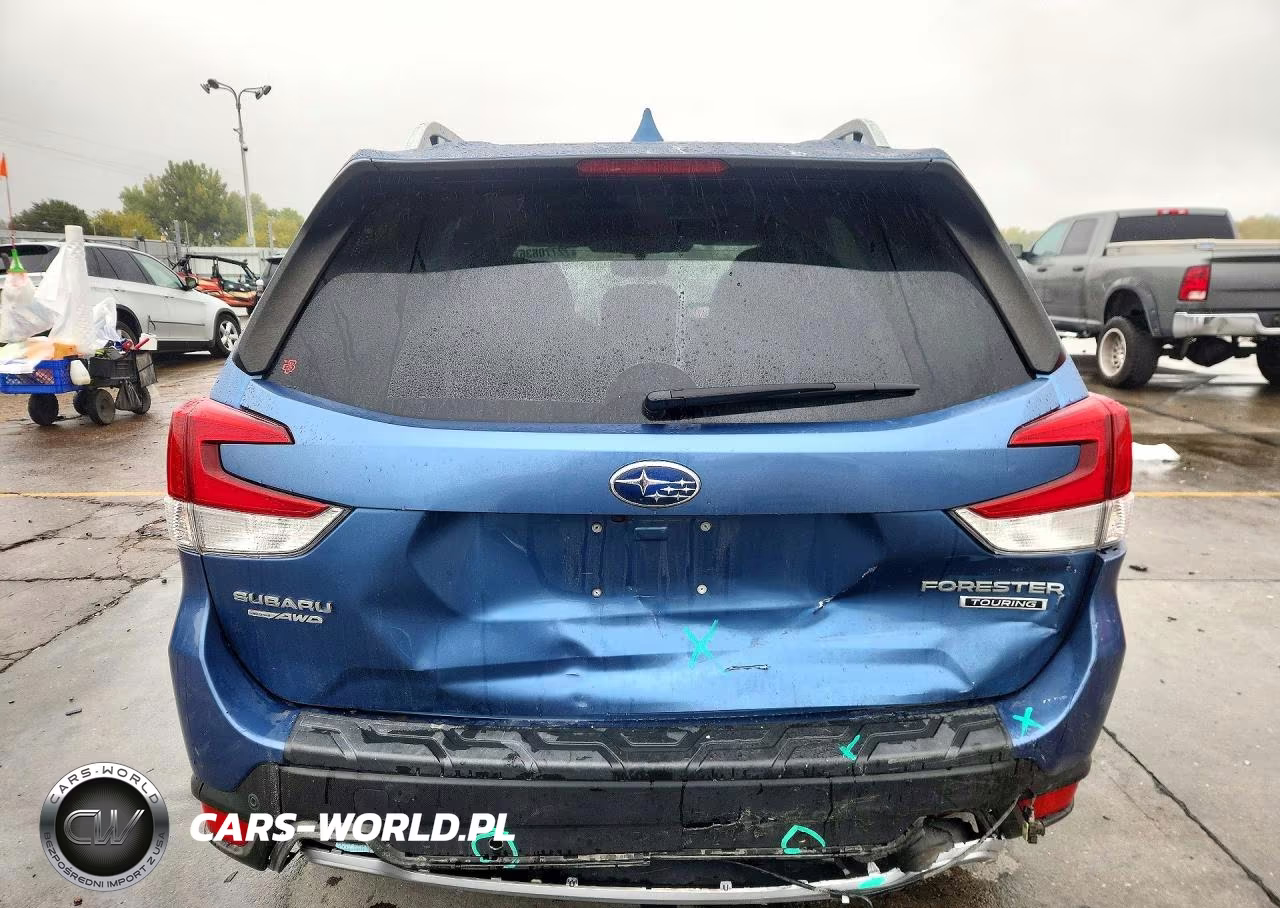 2022 Subaru Forester Touring VIN:JF2SKARC2NH439524 - 6