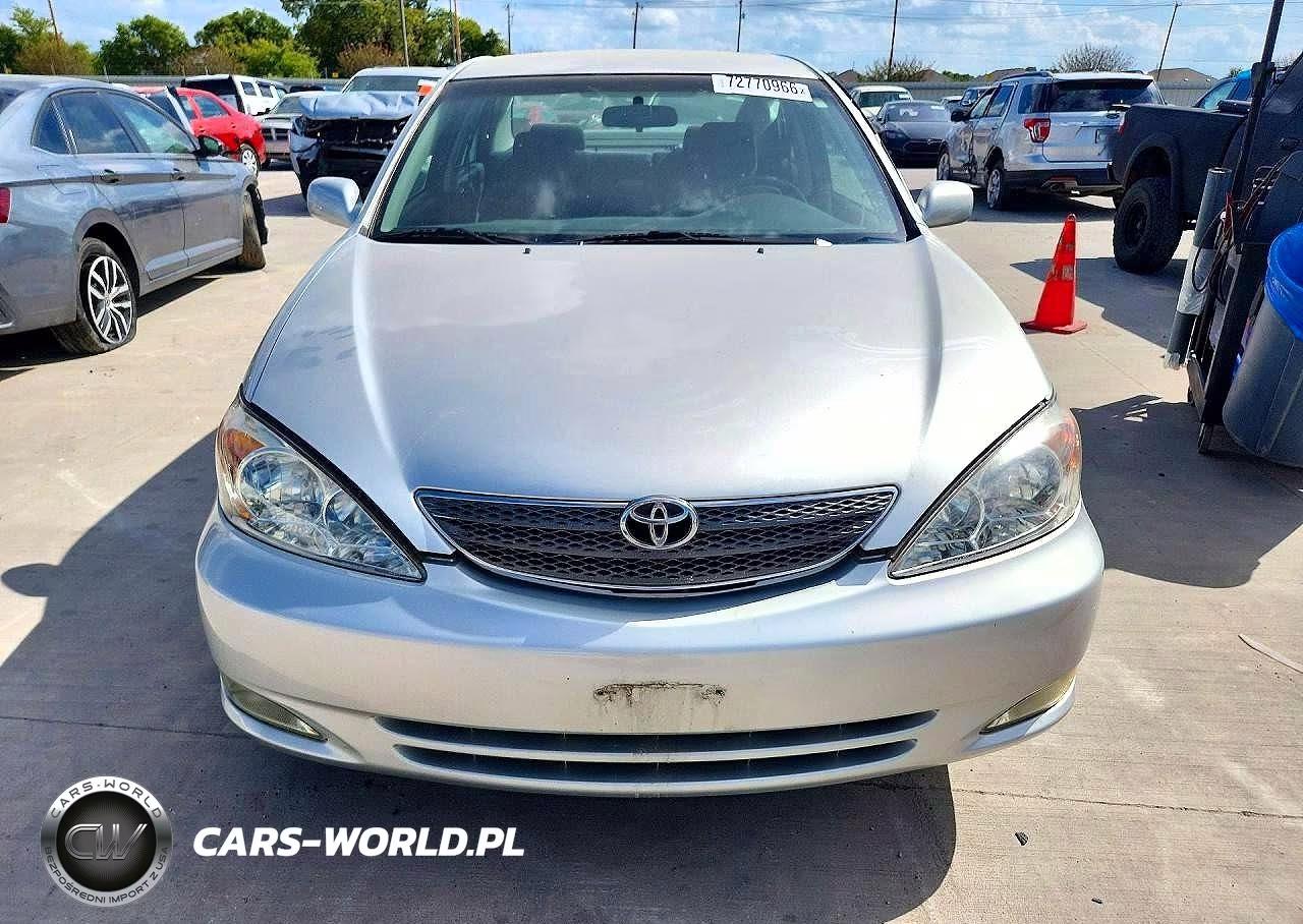 2002 Toyota Camry Se VIN:4T1BE30K72U079638 - 5