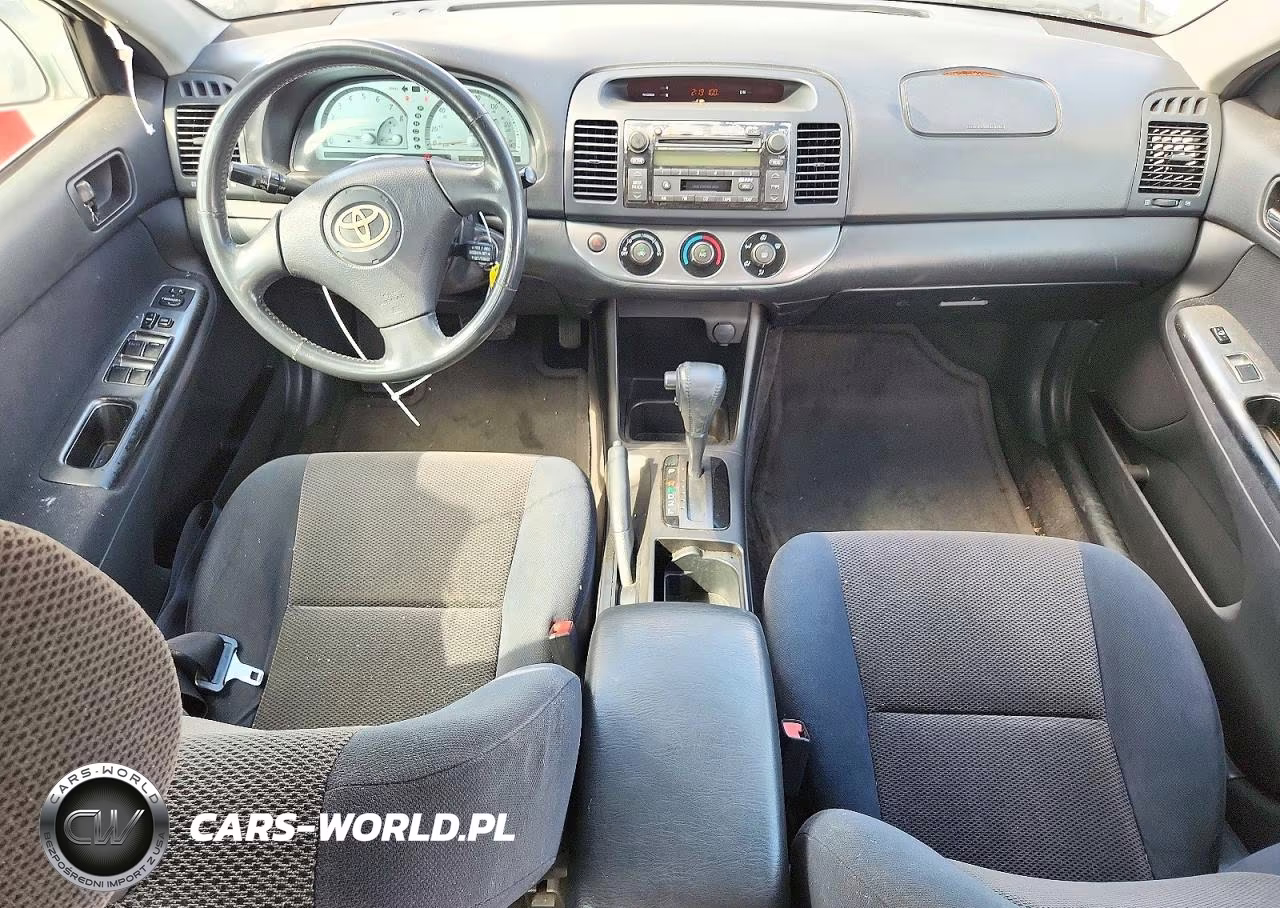 2002 Toyota Camry Se VIN:4T1BE30K72U079638 - 8