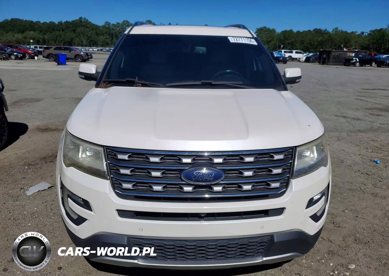 2017 Ford Explorer Limited VIN:1FM5K7F82HGC68570 - 5