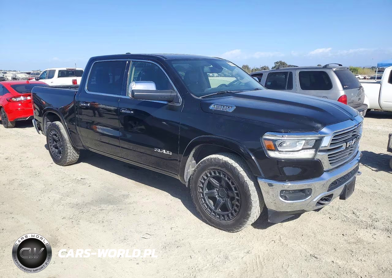 2019 Ram 1500 Laramie VIN:1C6SRFJT5KN773022 - 4