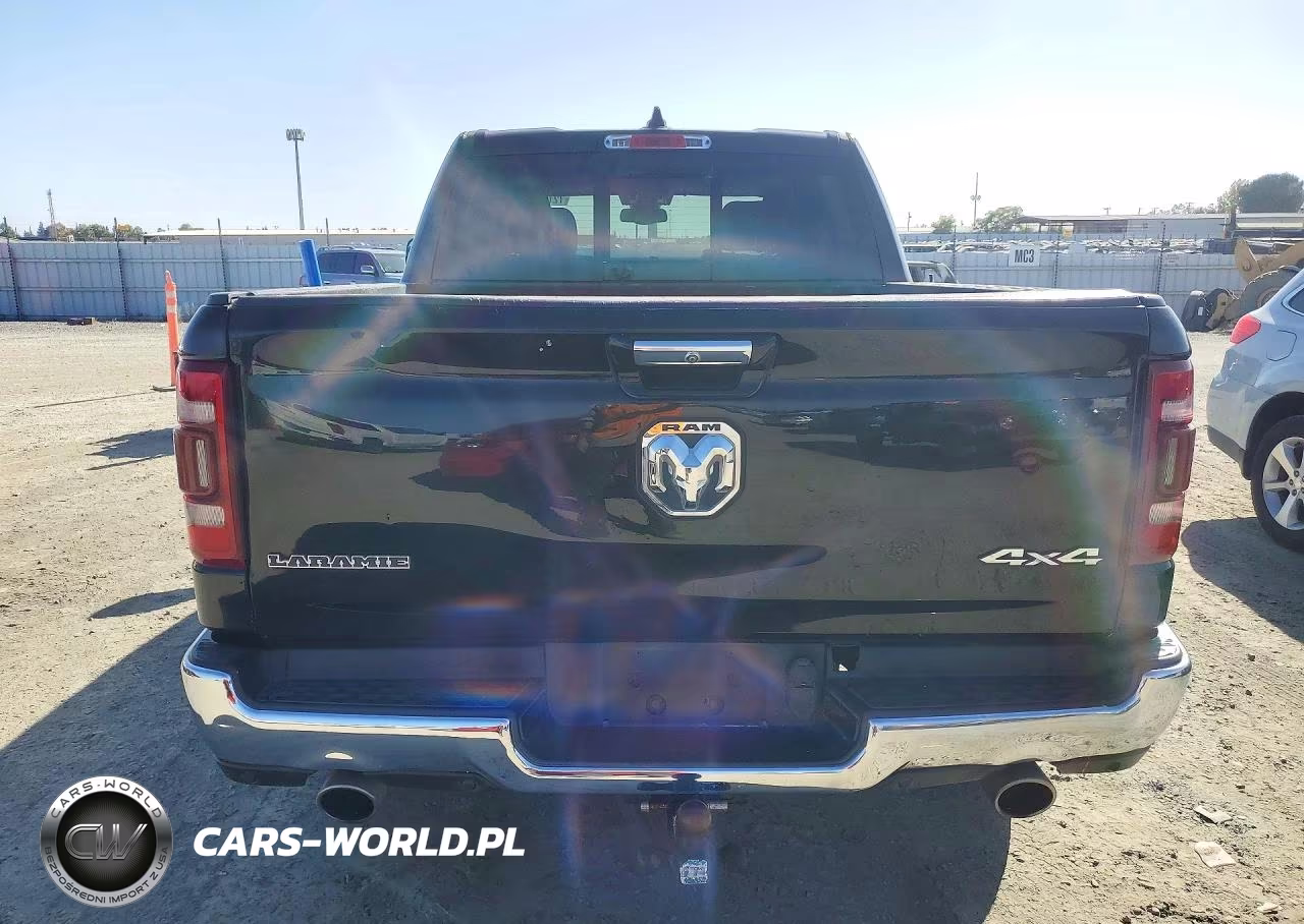 2019 Ram 1500 Laramie VIN:1C6SRFJT5KN773022 - 6