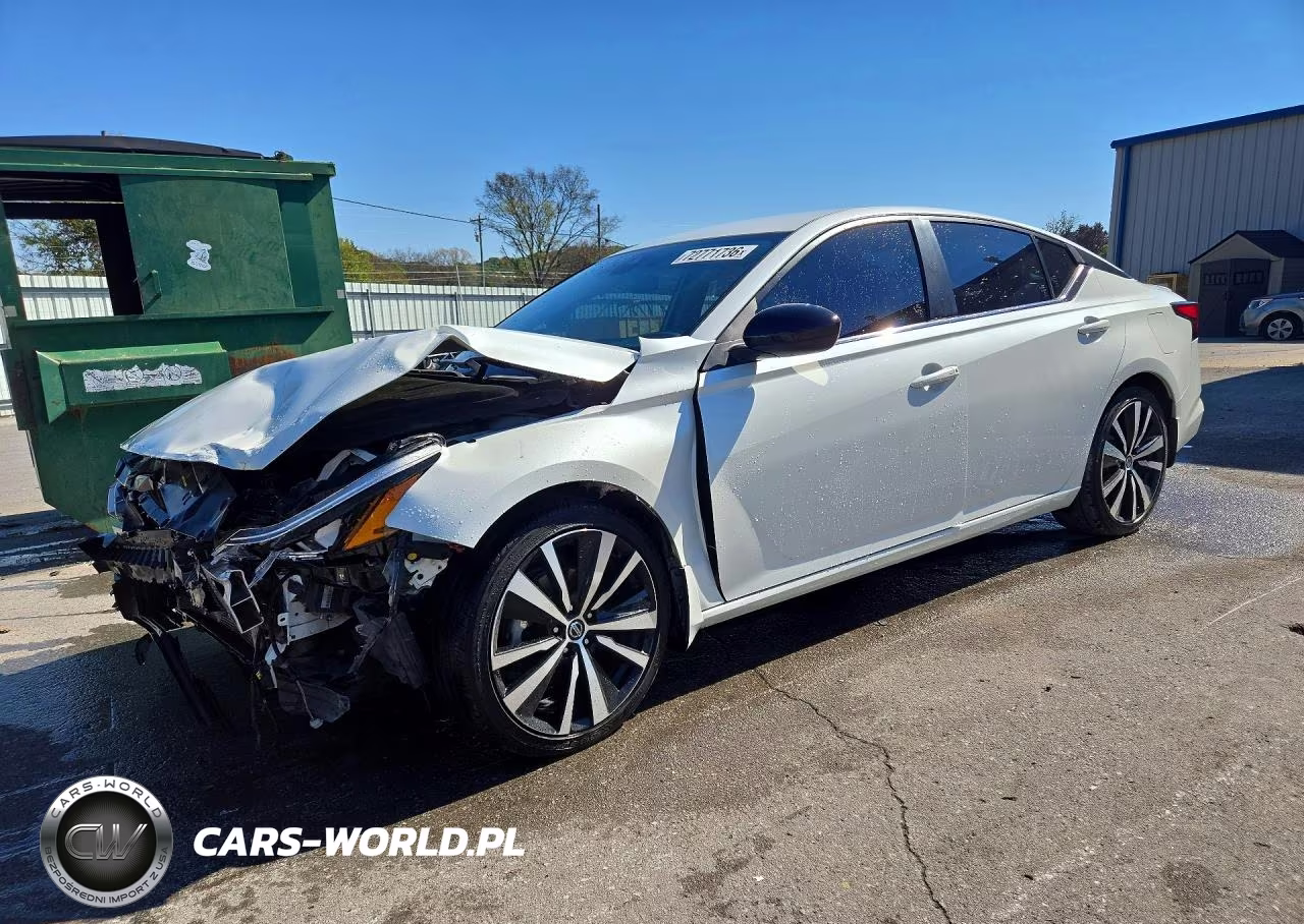 2020 Nissan Altima Sr – zdjęcie 1 z 13