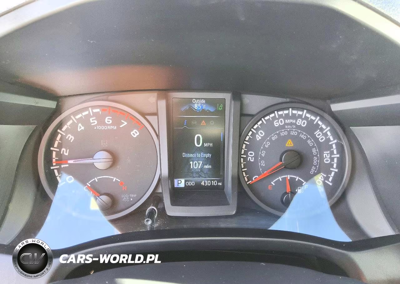 2023 Toyota Tacoma Sr VIN:3TYRX5GN6PT083883 - 9