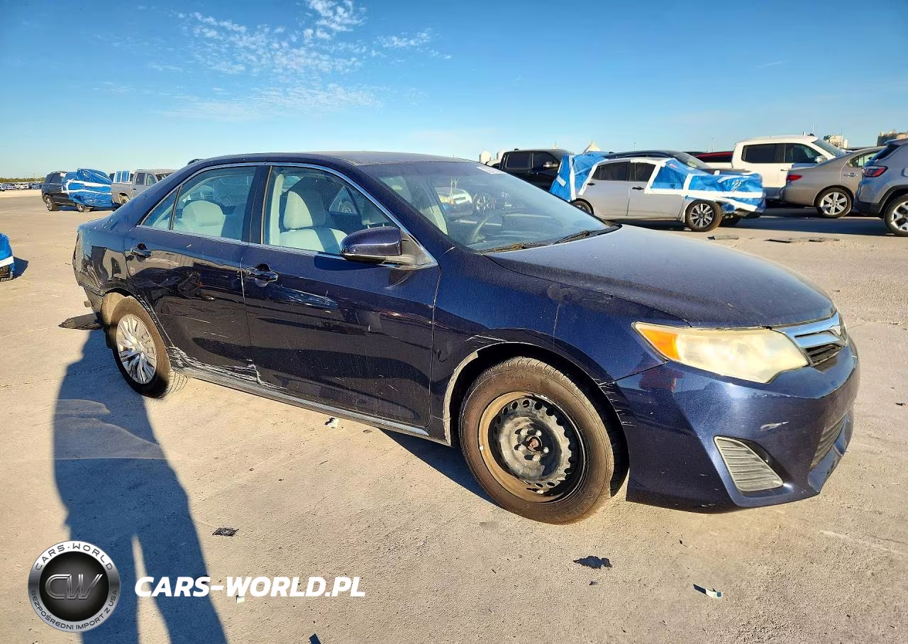 2014 Toyota Camry Le VIN:4T4BF1FK9ER377305 - 4