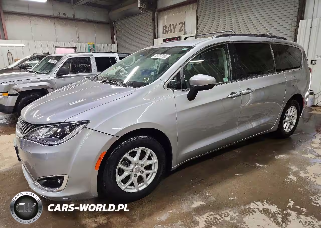 2017 Chrysler Pacifica Touring L