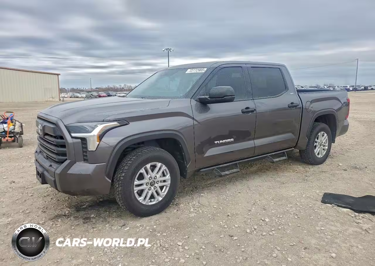 2022 Toyota Tundra Crewmax Sr