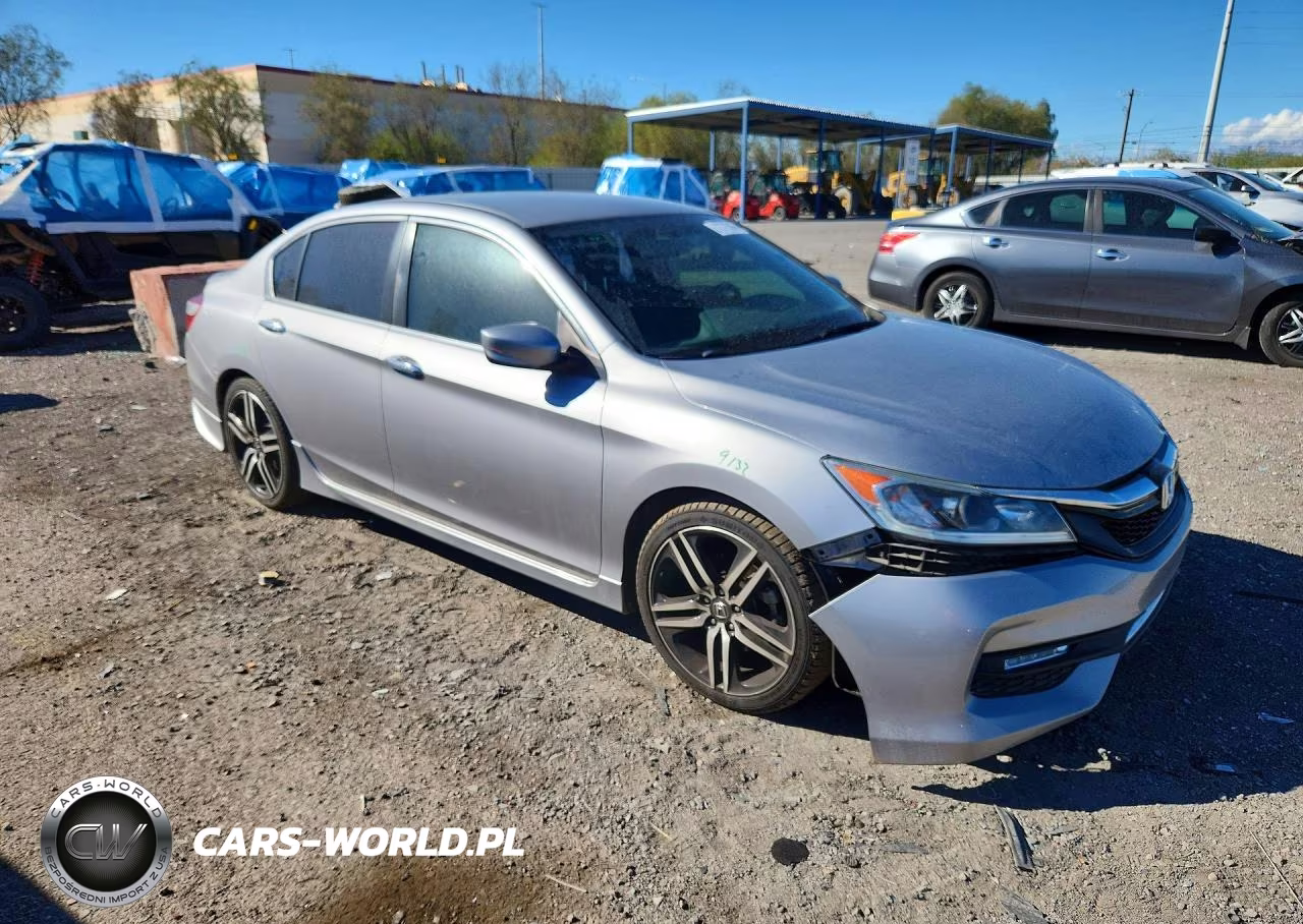 2016 Honda Accord Sport VIN:1HGCR2F57GA110048 - 4