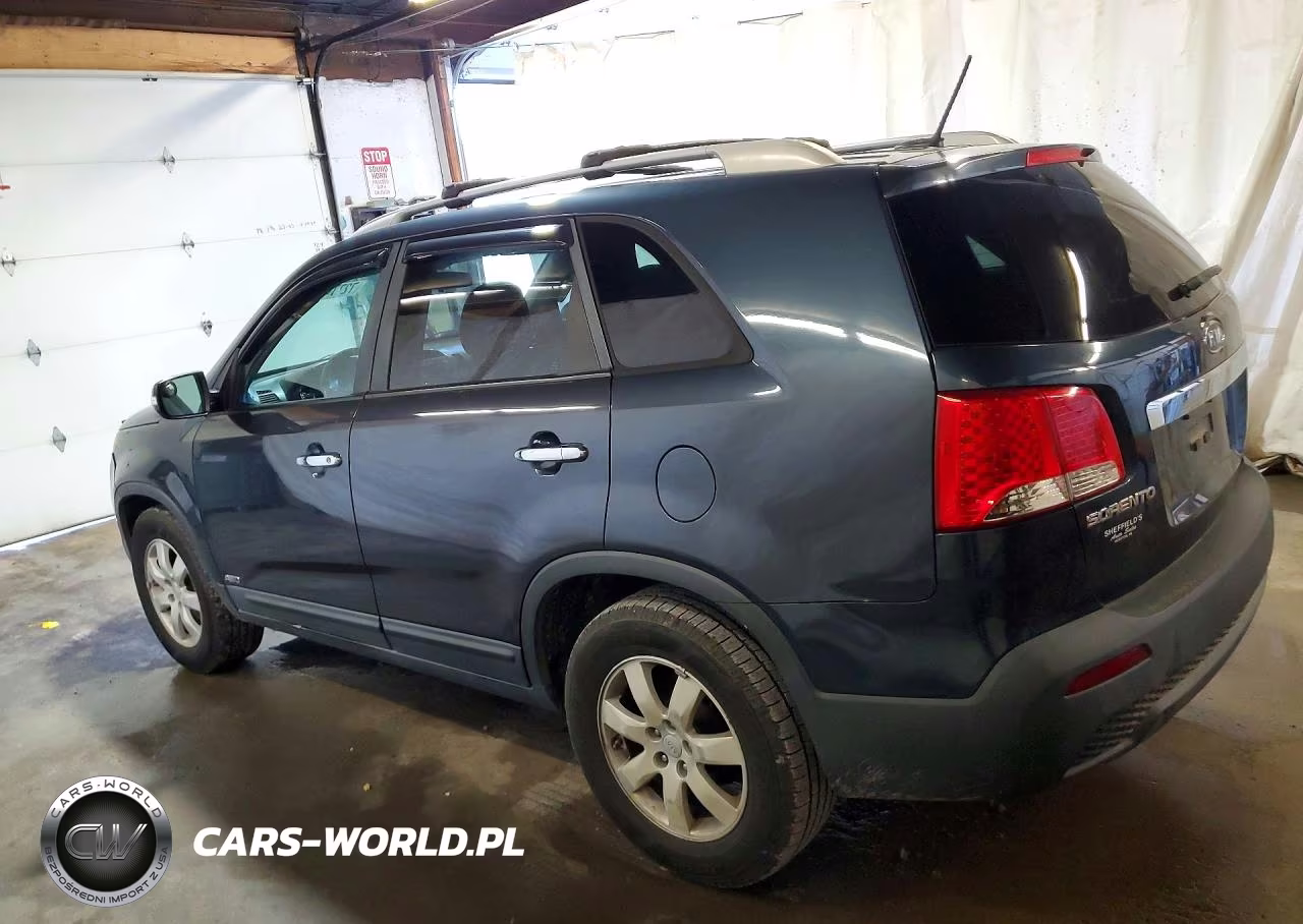 2011 Kia Sorento Lx VIN:5XYKTDA29BG110128 - 2
