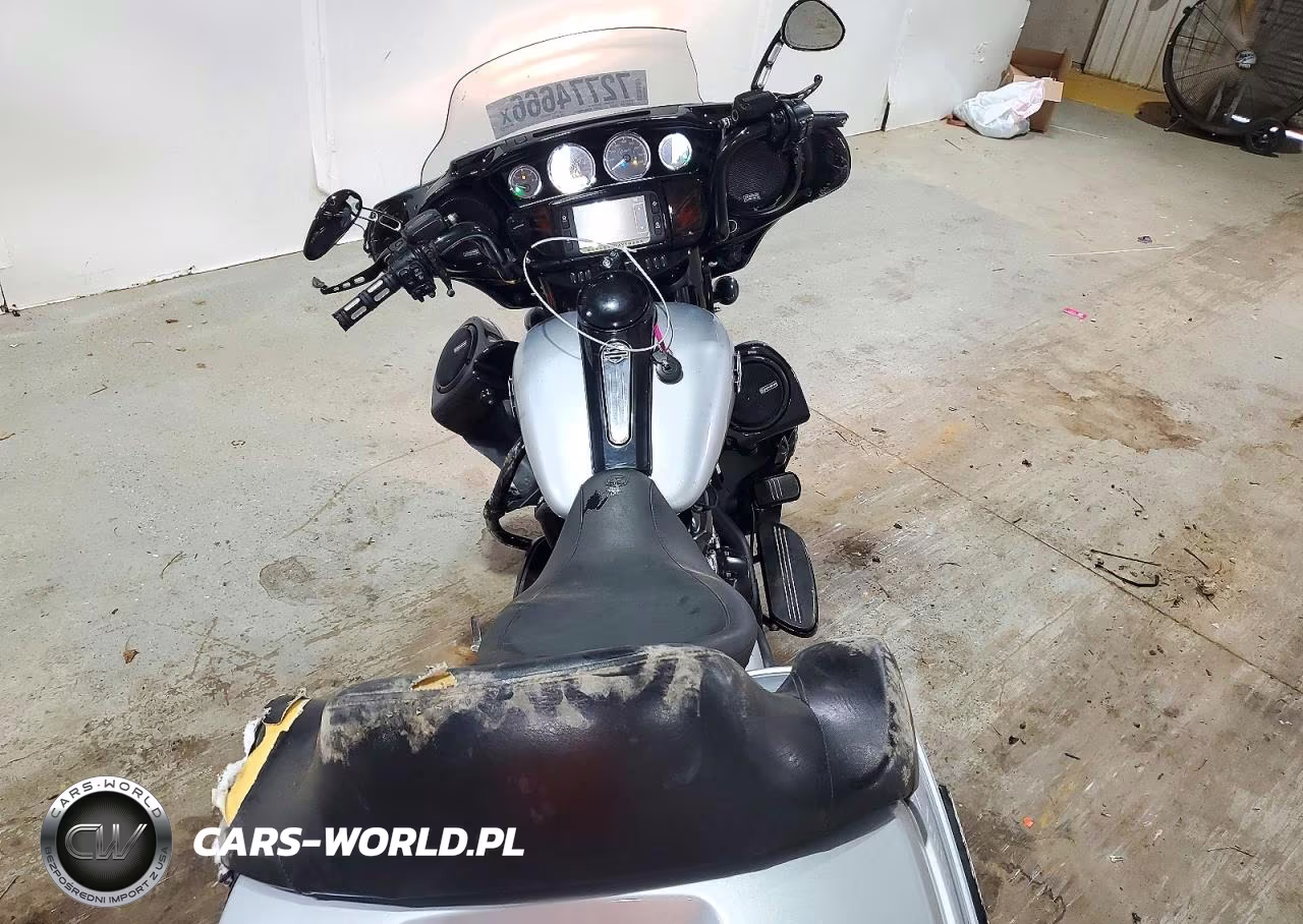 2019 Harley-Davidson Flhxs VIN:1HD1KRP10KB600475 - 6
