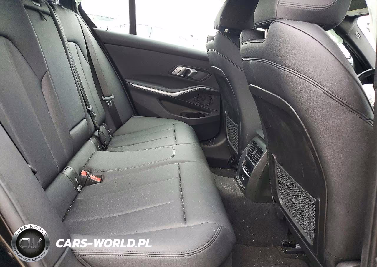 2021 BMW 330Xi VIN:3MW5R7J08M8C13340 - 10