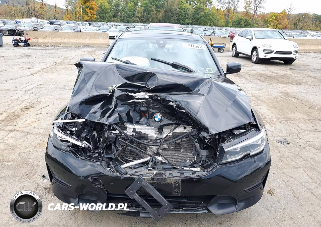 2021 BMW 330Xi VIN:3MW5R7J08M8C13340 - 5