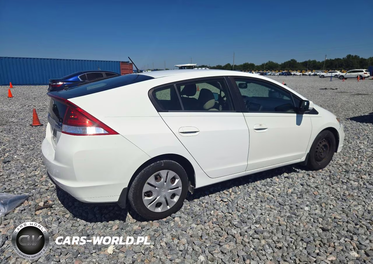 2014 Honda Insight VIN:JHMZE2H3XES002013 - 3